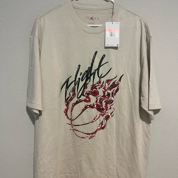SOLD ON INSTA - Picture 1 of 4